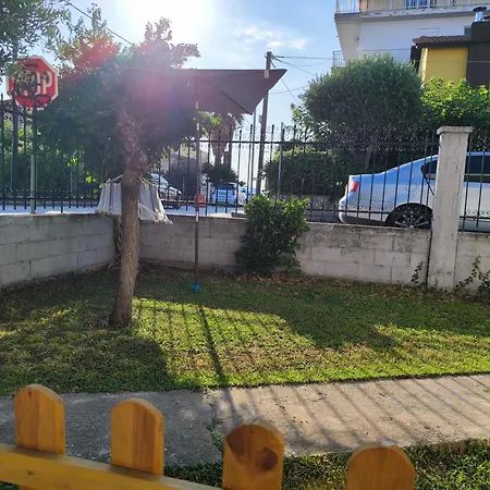 αιολία μεζονέτα με θέα τη θάλασσα 弗拉斯纳