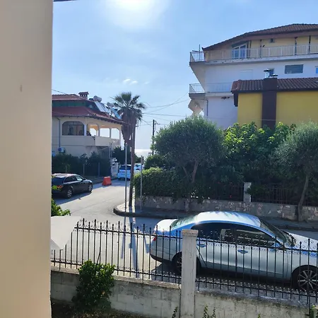αιολία μεζονέτα με θέα τη θάλασσα Villa *